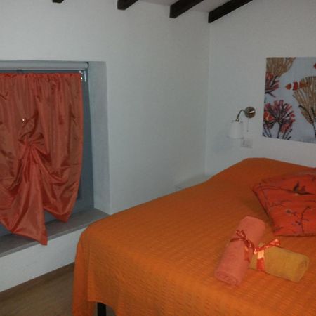 Bed and Breakfast I Colori Di Mag à La Spezia Chambre photo