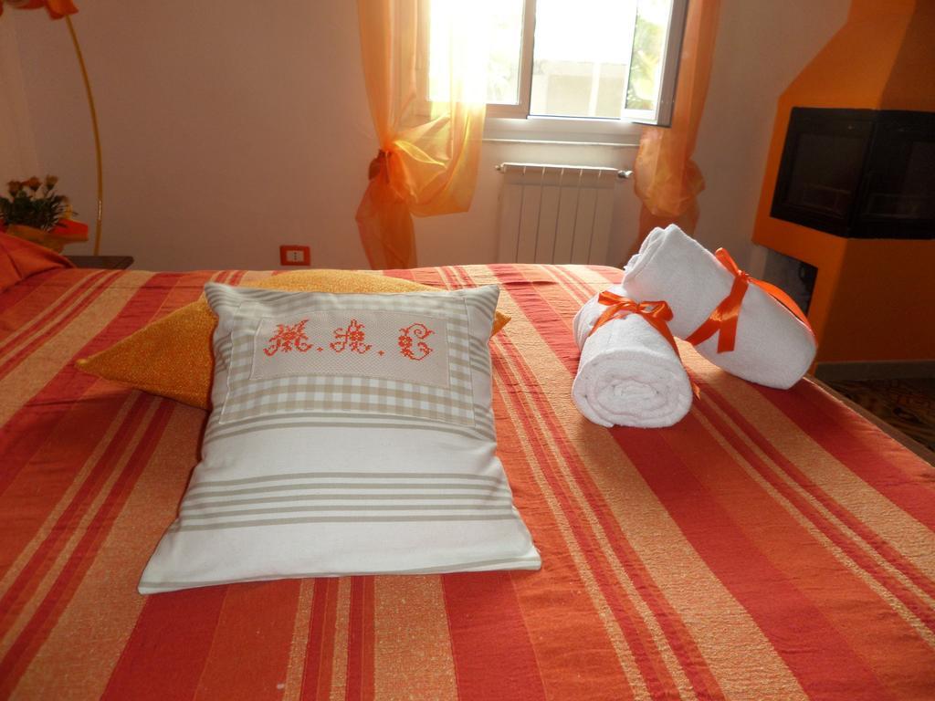 Bed and Breakfast I Colori Di Mag à La Spezia Chambre photo